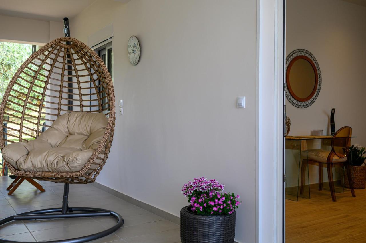 קלמאטה Chic Apartment In Nature, 5-Min Walk To The Beach מראה חיצוני תמונה